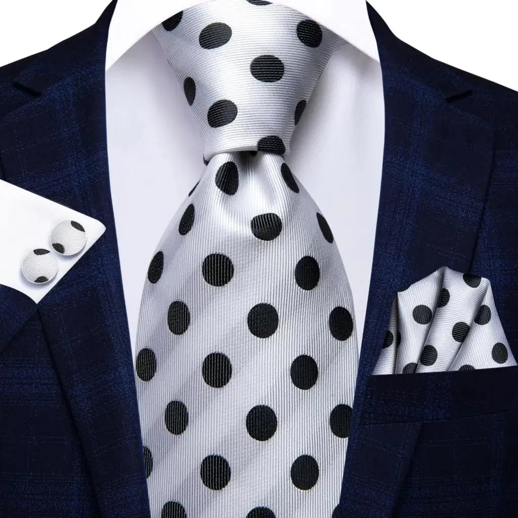 Mint green solid silk tie set for men with cufflinks, featuring a stylish necktie and matching accessories from SHOWLU FASHION STORE.