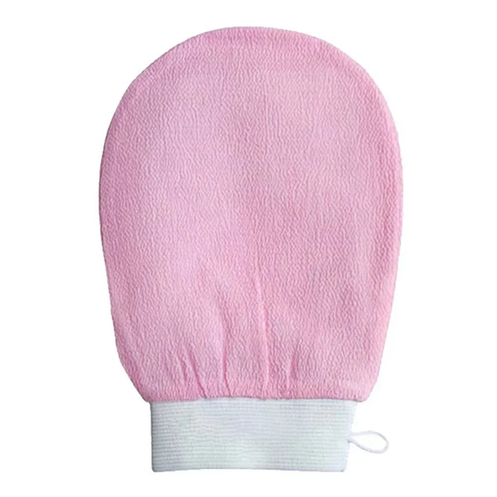Showlu Smart General exfoliating bath scrub glove with textured surface for gentle skin exfoliation and cleansing.