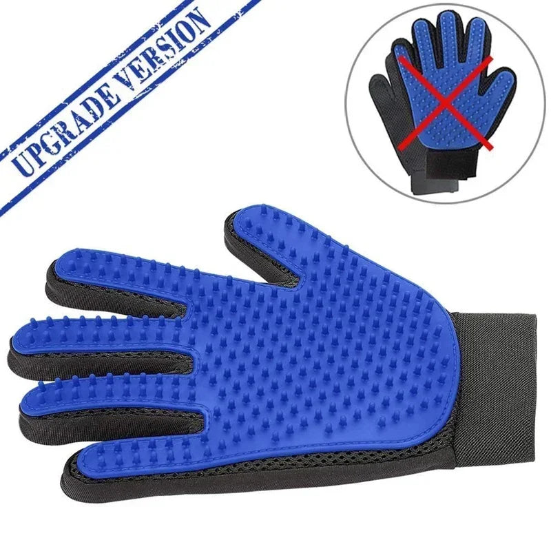 Showlu Fashion MOONBIFFY Pet Silicone Grooming Gloves with hair remover comb for cats and dogs, shown in use on pet fur.
