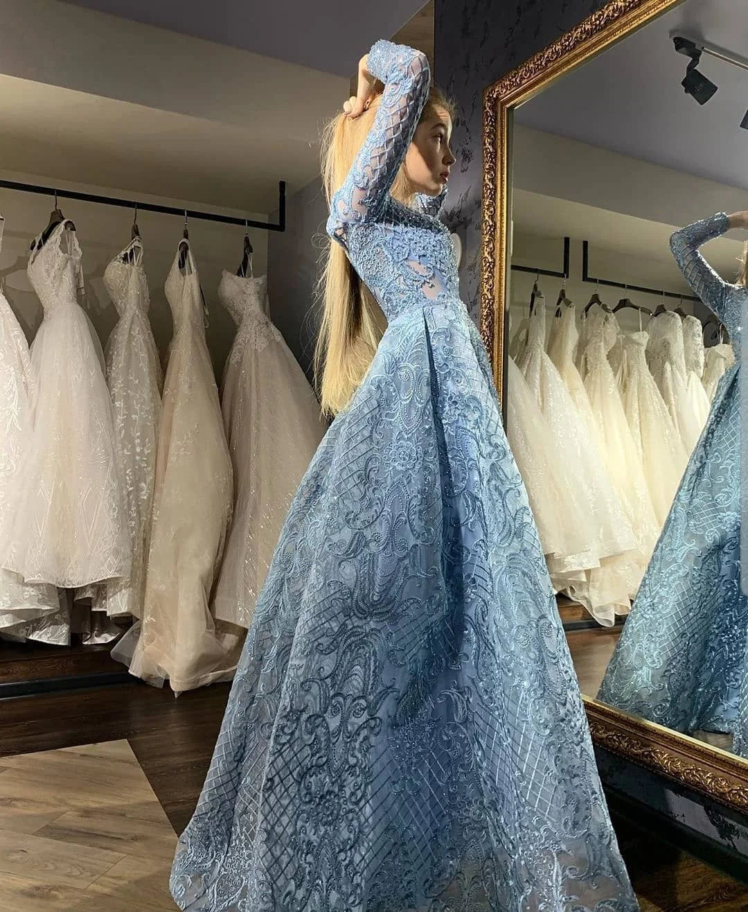 Luxury Long Sleeve Sexy V Neck Evening Dress Blue Women Beading Crystal Dubai Arabic Formal Occasions Prom Gown Vestidos Noche SHOWLU FASHION STORE