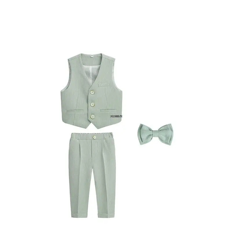 Kids boys formal wedding suit featuring a double-breasted blazer set by PsyMonster, shown in a sleek, stylish design.