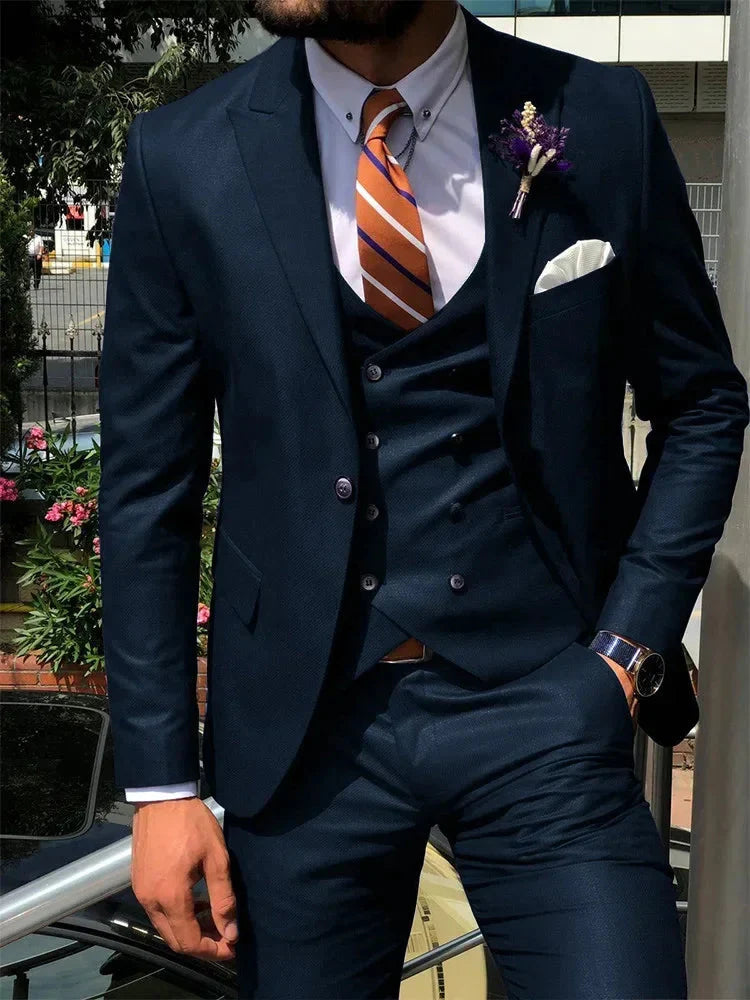 SHOWLU dark blue 3-piece slim fit men's suit with cotton fabric, ideal for weddings and formal events, featuring a classic tuxedo style.