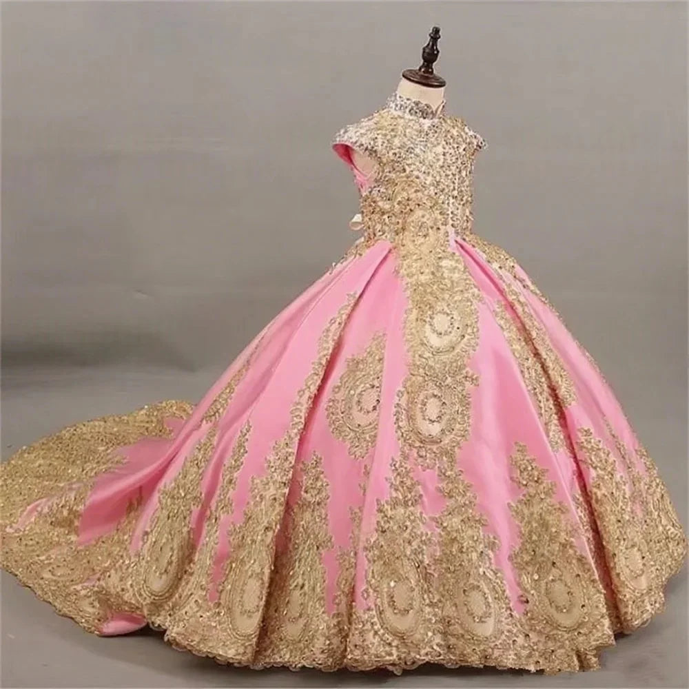 Showlu Fashion Girls' sleeveless ball gown with gold lace embroidery and long train, elegant princess dress for special occasions.