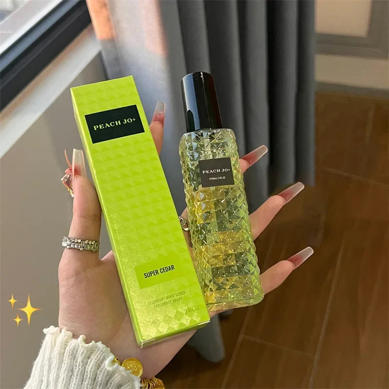 Showlu Fashion DJBS Rivet Series Floral EDT perfume bottle, 100ml long-lasting fragrance with a floral design and sleek packaging.