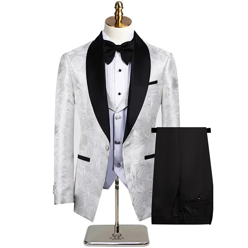 Men's slim fit wedding suit with peak lapel blazer, stylish 3-piece set by SHOWLU FASHION STORE, featuring tailored design and luxury fabric.