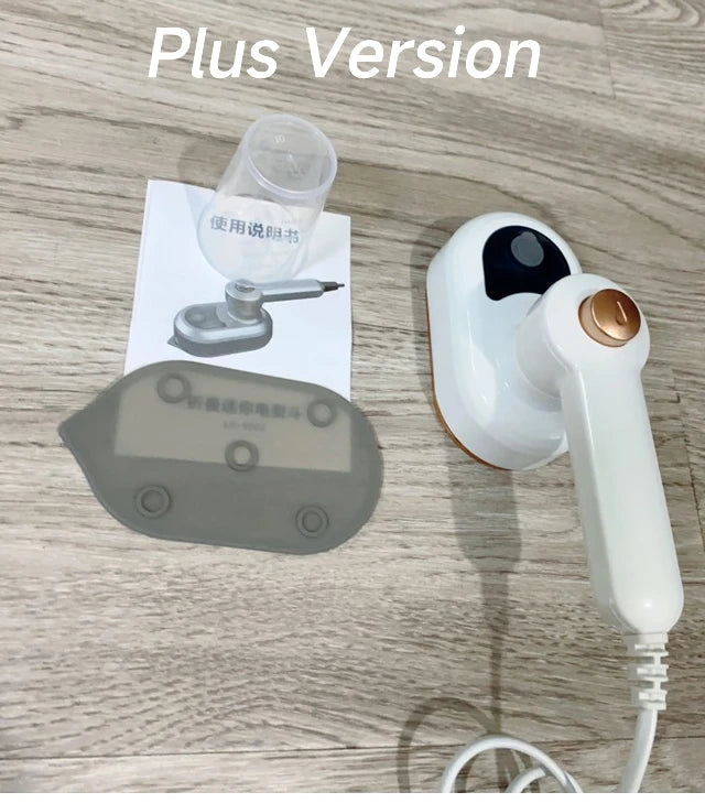 Showlu Smart General portable handheld garment steamer and mini travel iron with 220V power, ideal for quick fabric steaming on the go.