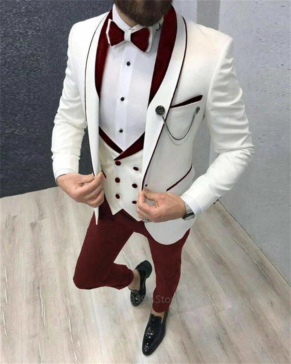 SHOWLU Men's 3-piece wool blend wedding suit with vest, jacket, and trousers, perfect for groom formal attire.