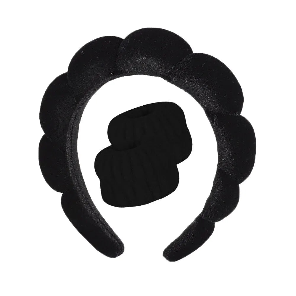 Set of 3 microfiber washing wristbands and puffy spa headbands for face, makeup, and skincare, featuring comfortable scrunchies and bubble design.