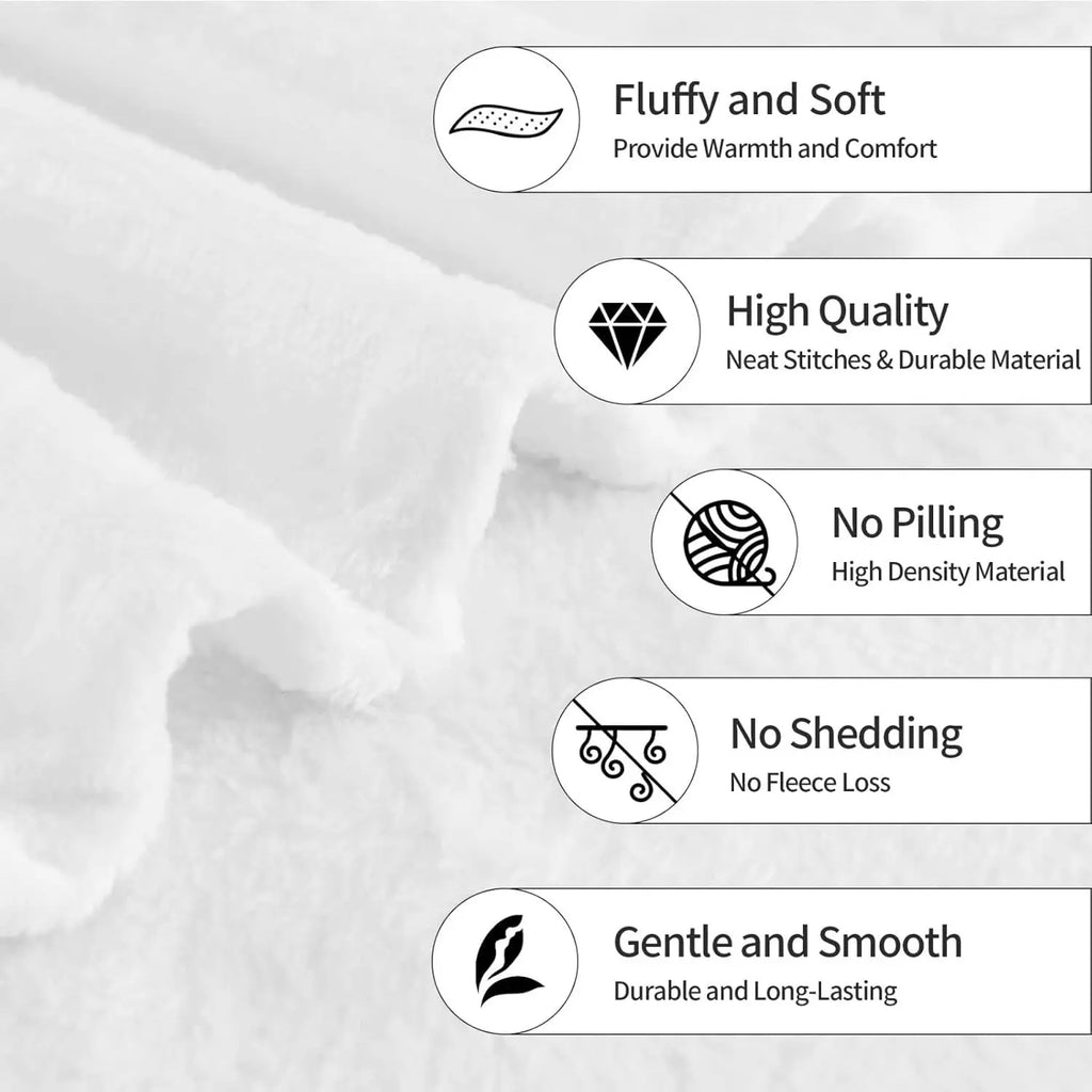 Showlu Smart General waterproof beach blanket with soft flannel surface and sand-proof design, ideal for outdoor beach trips.
