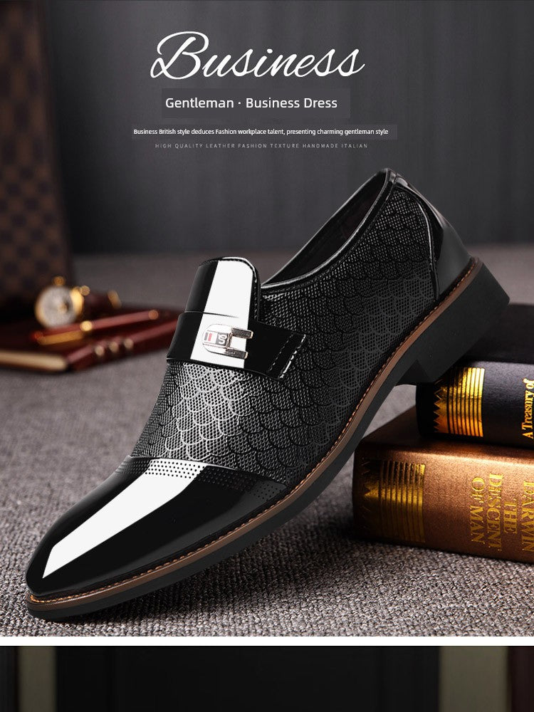 Black patent leather men's Derby shoes by SHOWLU FASHION STORE, featuring classic business style and sleek design.