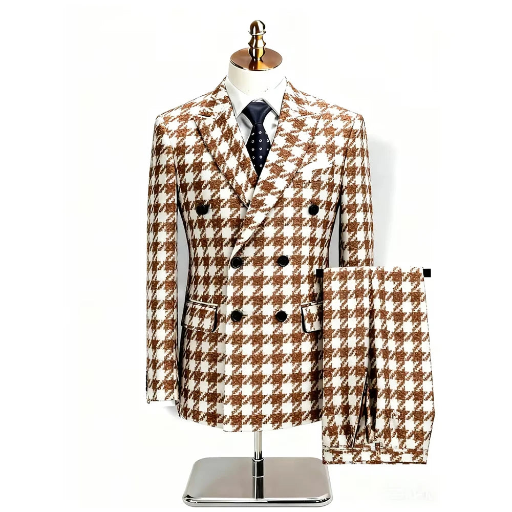 Showlu Men's double-breasted houndstooth suit, slim fit 2-piece set, tailored blazer and matching trousers on a mannequin.