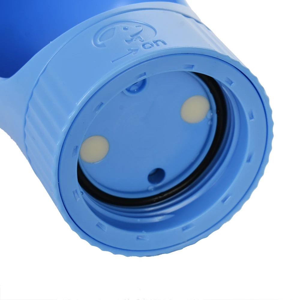 Showlu Smart General pet portable water bottle with leak-proof design and built-in drinking bowl for on-the-go hydration.