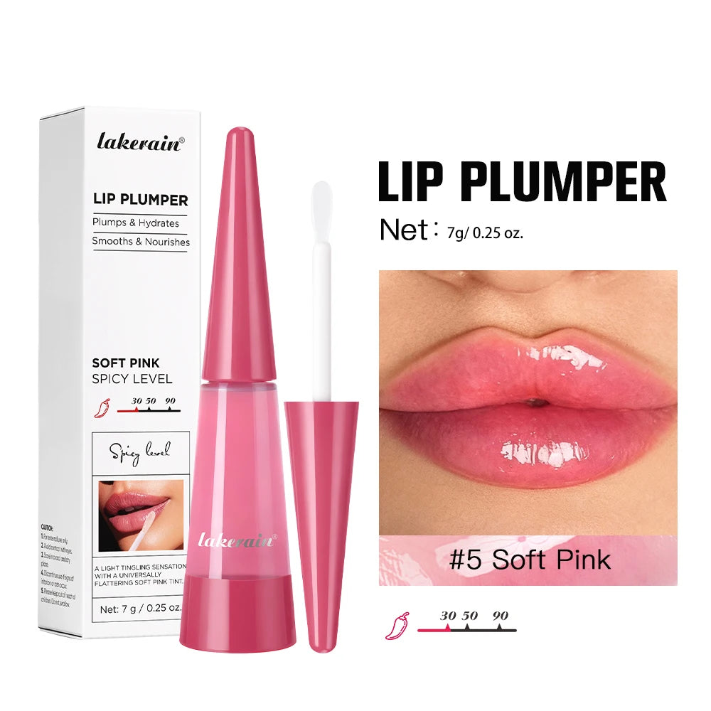 Showlu Smart General Lip Oil Plumper applied on lips, featuring a clear, glossy finish for a fuller lip appearance.