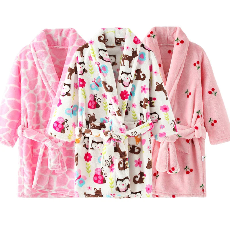 Childdkivy Kids flannel pajamas robe with cartoon design, soft bathrobe for children aged 4 to 16, cozy and comfortable.