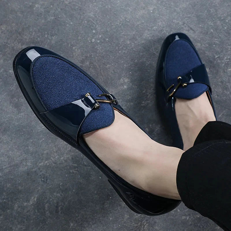 Casual men's leather loafers with slip-on design and buckle detail, ideal for driving and everyday wear from MOVECHAIN by SHOWLU FASHION STORE.