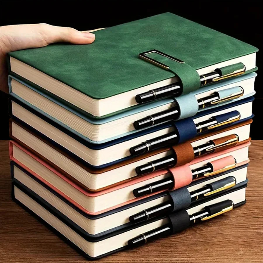 Personalized vintage A5 leather notebook with soft cover from Showlu, featuring elegant craftsmanship and customizable details.