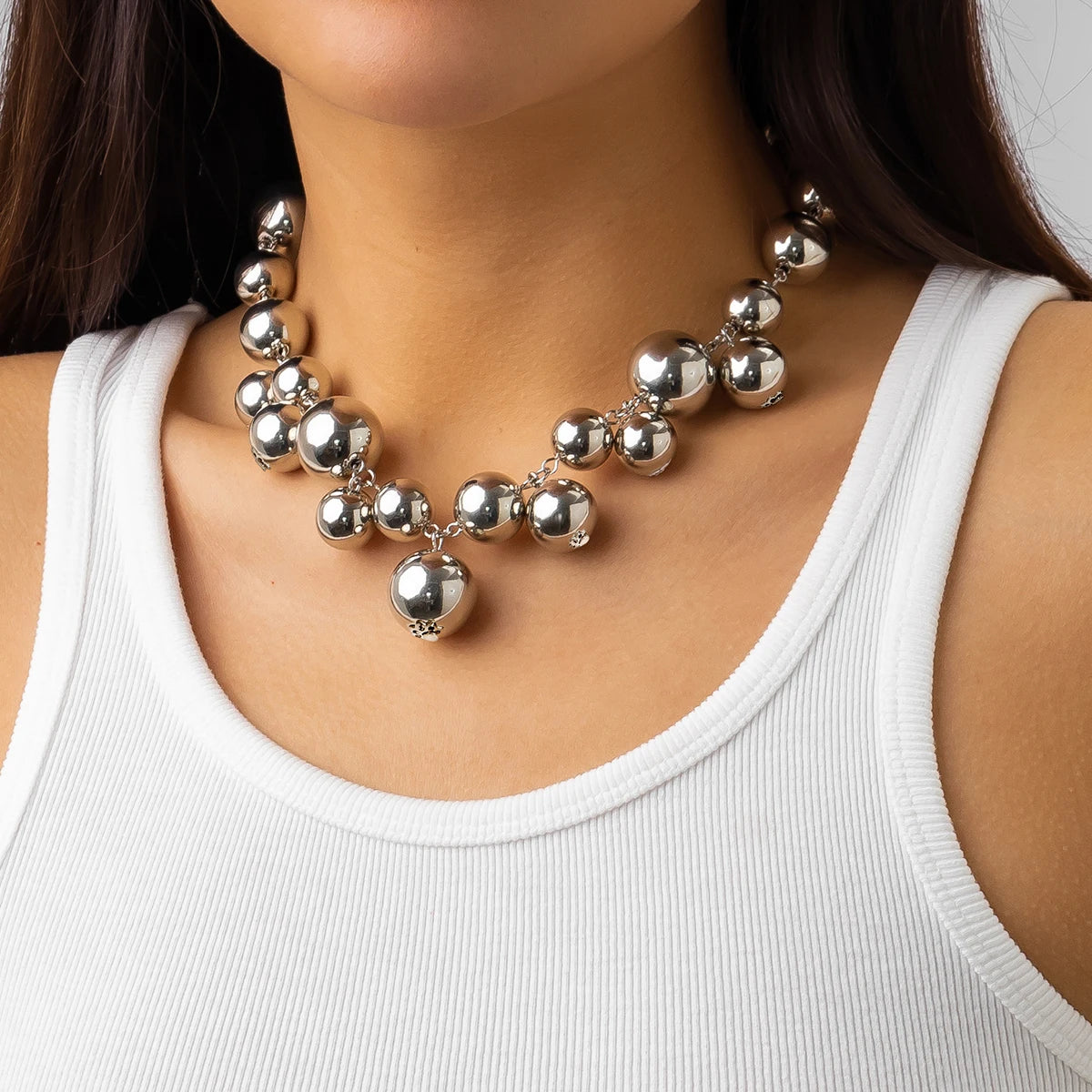Exaggerated acrylic CCB big ball bead chain necklace for women and men, vintage chunky steampunk jewelry with clavicle chain design.