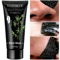 Showlu Smart General blackhead peel-off mask applied on nose and face for deep pore cleansing and blackhead removal.