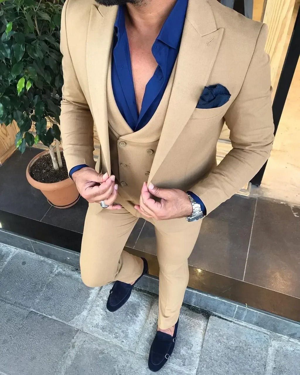 Men's olive green 3-piece slim fit formal wedding suit by SOLOVEDRESS, featuring jacket, vest, and trousers from SHOWLU FASHION STORE