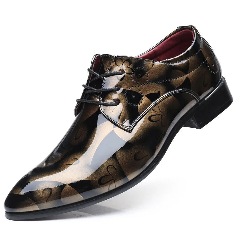 Black patent leather men's Oxford shoes with pointed toes, perfect for wedding dress attire, by Showlu Fashion Store.