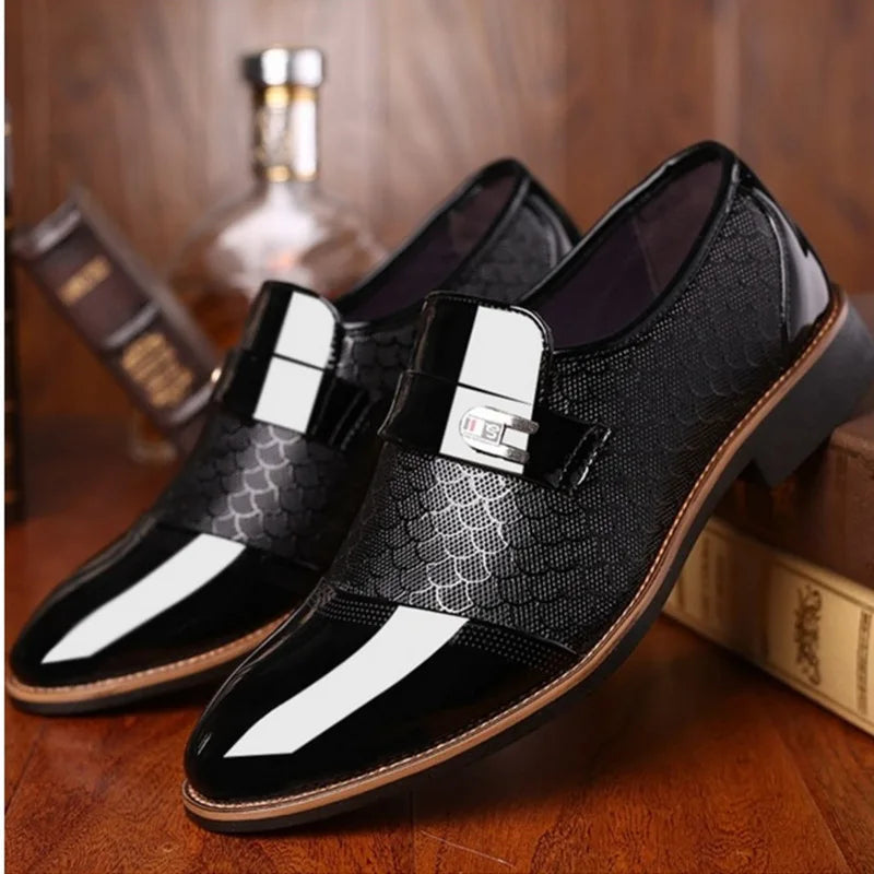 Men's black leather Oxford dress shoes with a sleek design and non-slip sole, ideal for business and formal occasions.