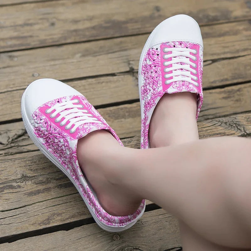 Qaawal women's breathable summer outdoor casual shoes in PU leather with flat design, comfortable for everyday wear.