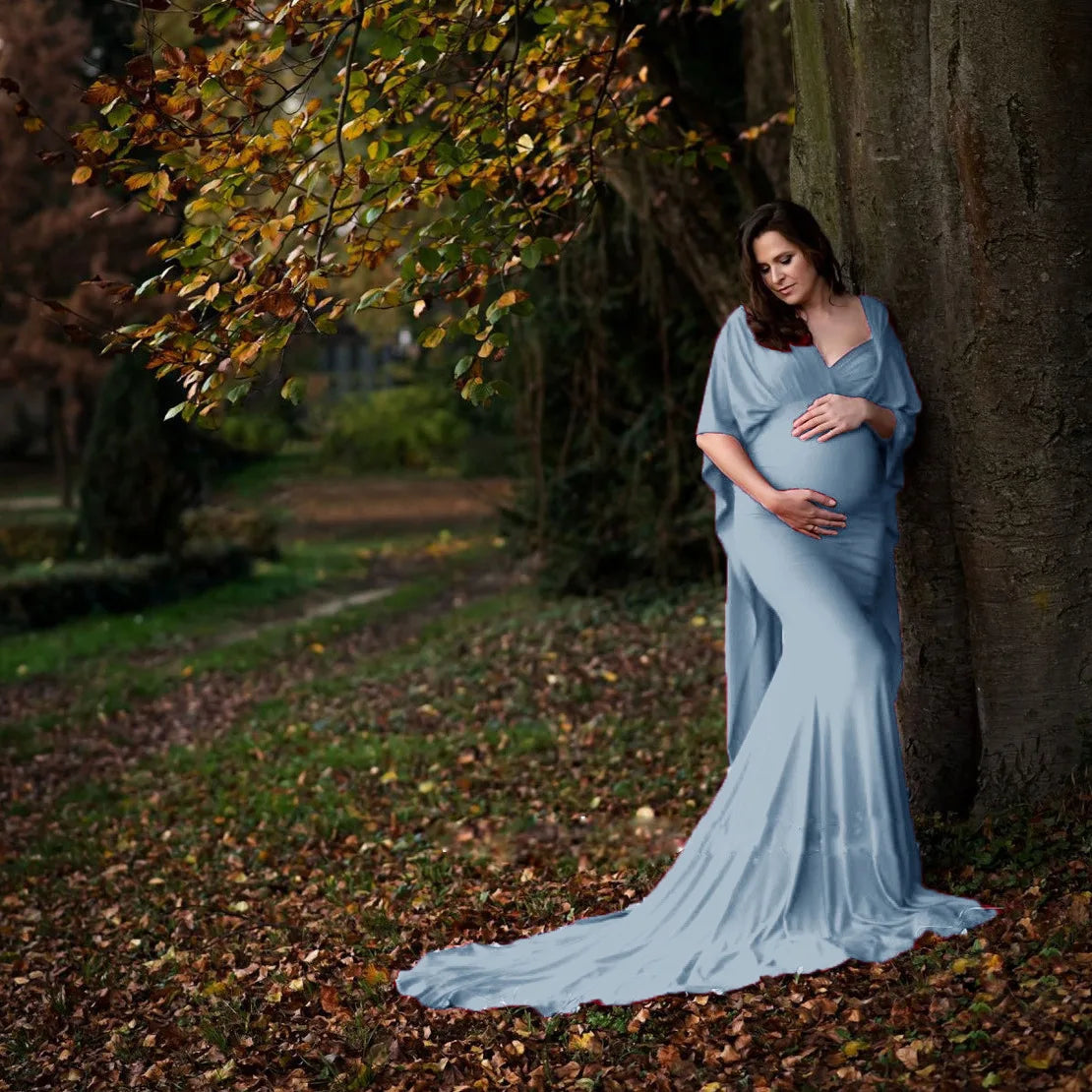 Elegant SHOWLU FASHION STORE maternity maxi dress with batwing sleeves, perfect for photoshoots and comfortable maternity wear