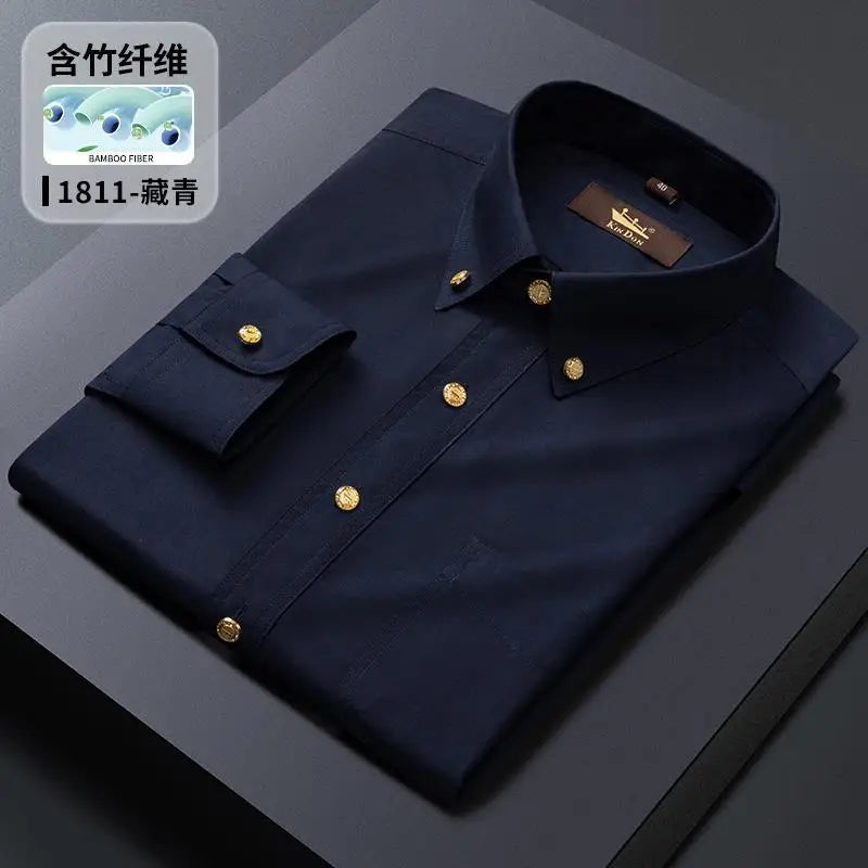 Men's luxury brass button long sleeve business casual shirt, ironing resistant, stylish office work shirt in a spring/autumn design