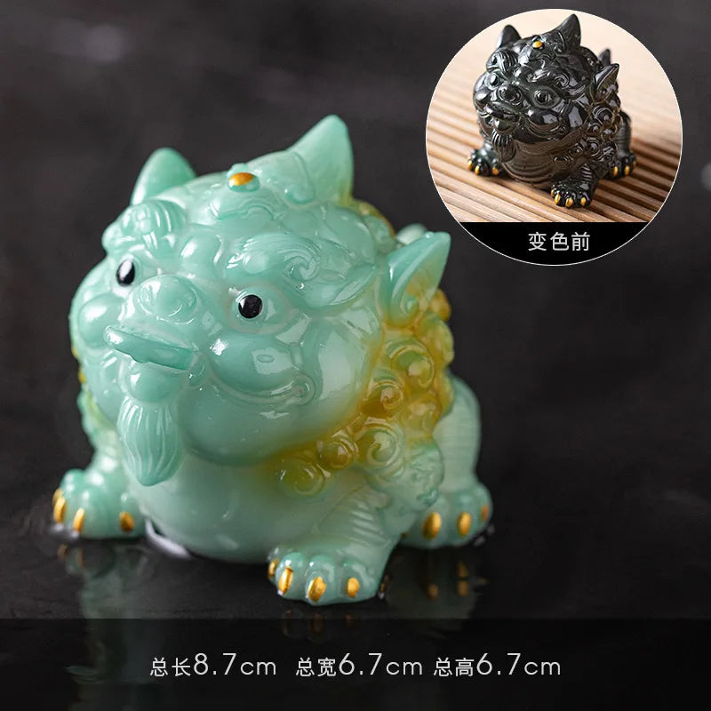 Color-changing Pixiu tea pet decoration for tea ceremonies, bringing fortune and enhancing Kung Fu tea set aesthetics.