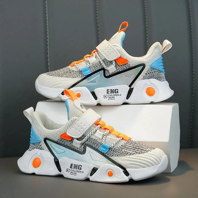 Girls' SHOWLU breathable mesh sports shoes with cushioned soles, designed for leisure walking and active play.