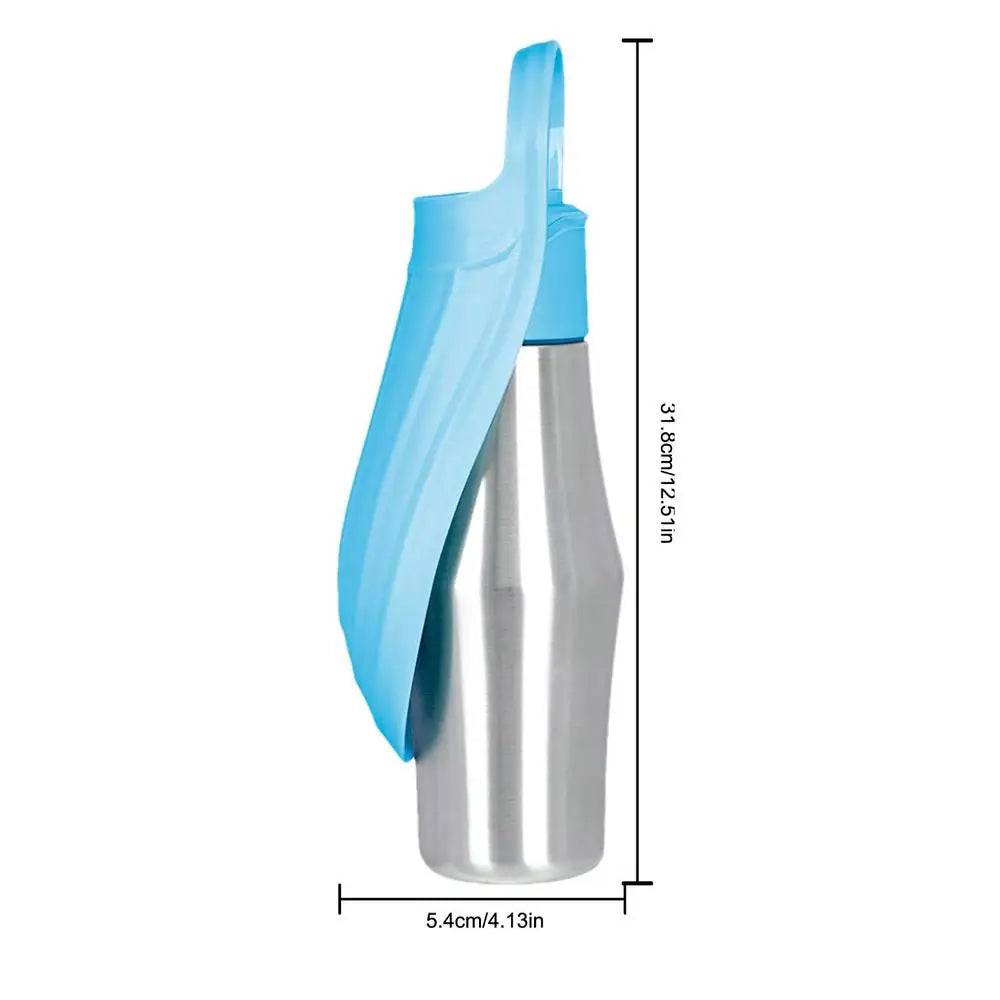 Showlu 750ml stainless steel pet travel water bottle for dogs and cats, with a portable design and leak-proof cap.