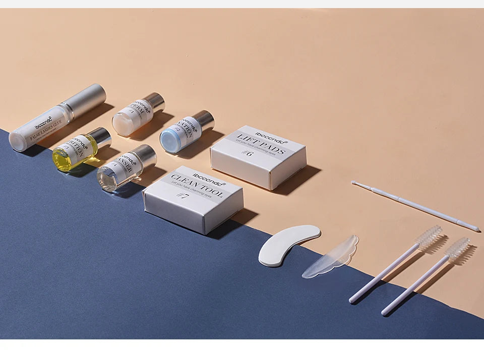 Showlu Smart General eyebrow lamination kit with brow grooming tools and solutions for professional-looking, styled eyebrows.