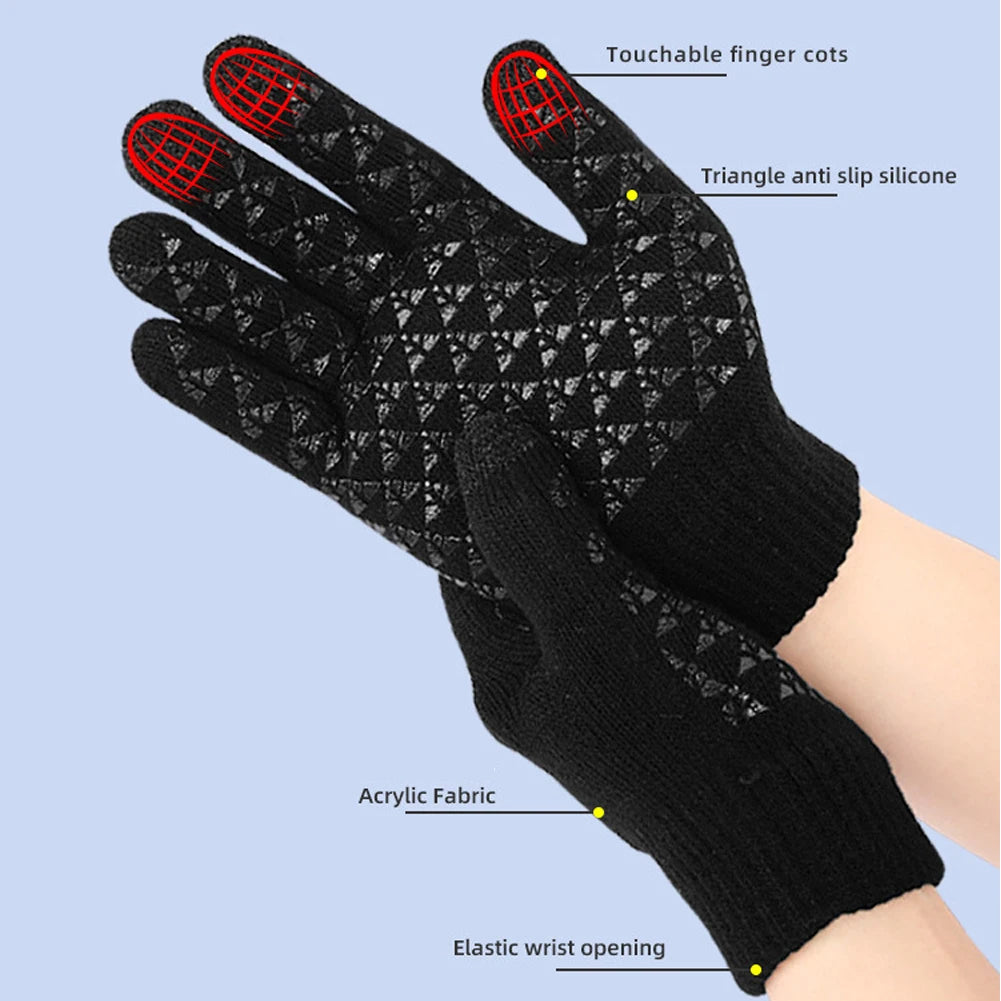Showlu Smart General USB heated winter gloves with touchscreen capability and thermal insulation for cycling in cold weather.