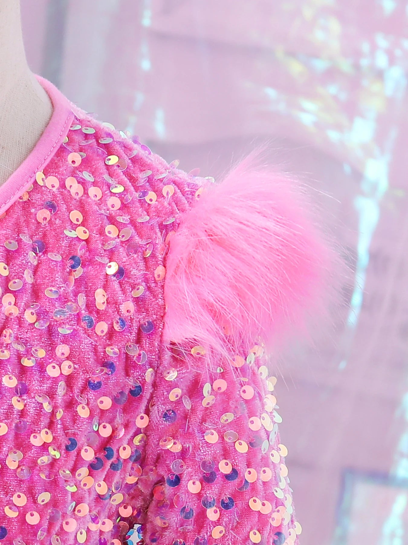 Cute girls' pink sequined round-neck dress by Showlu Fashion Store, perfect for special occasions and spring autumn fashion.