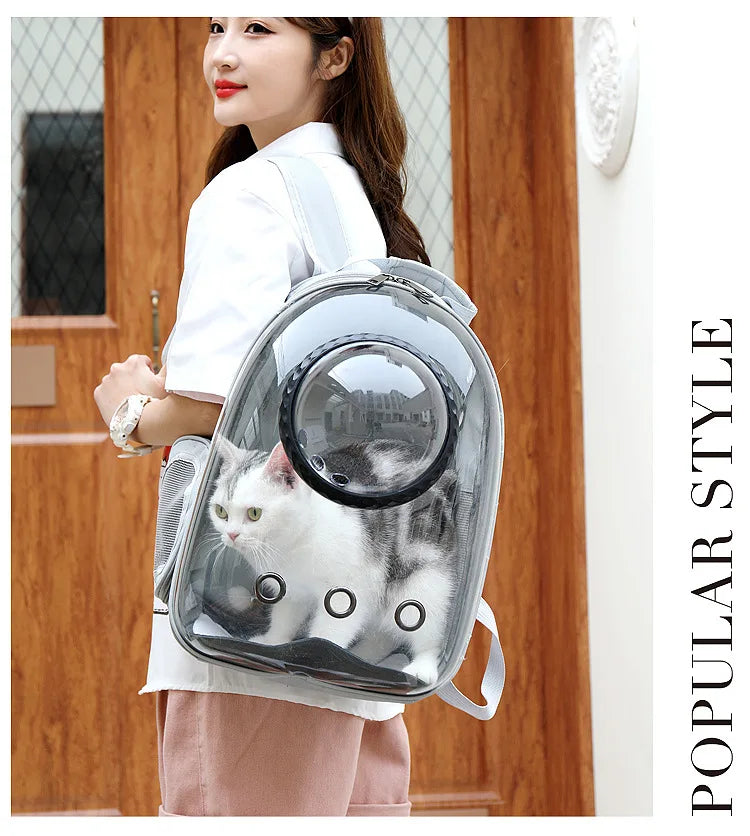 Showlu Smart General pet carrier backpack with mesh ventilation and adjustable straps, designed for comfortable pet travel.