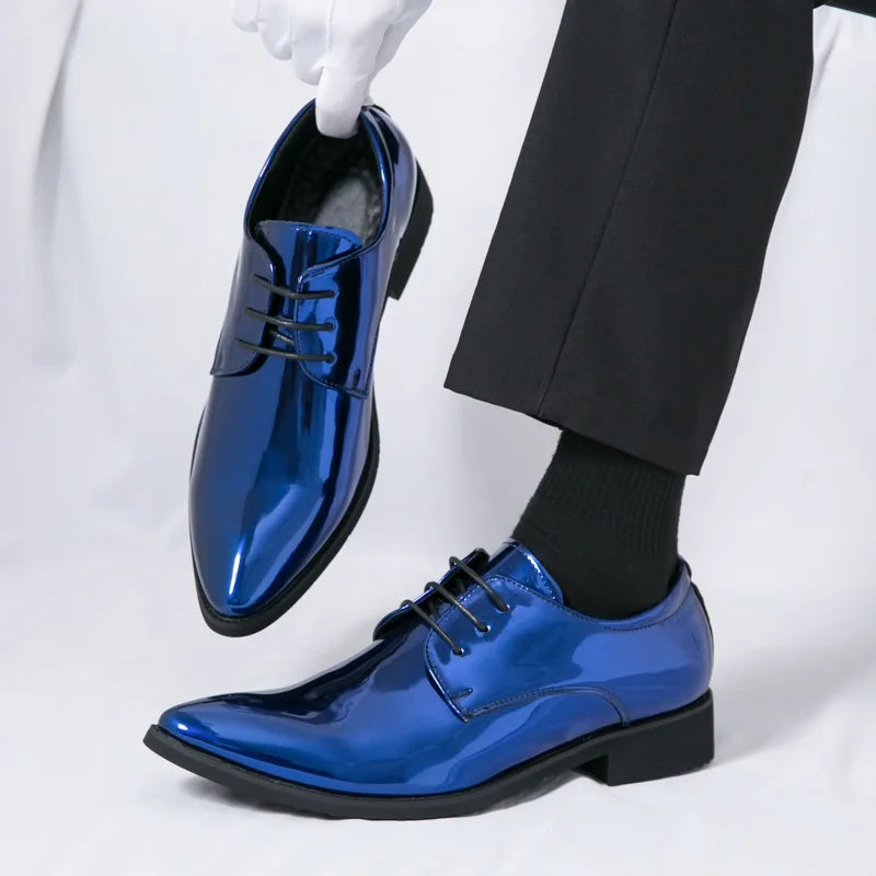 Showlu Fashion Men's patent leather derby shoes with pointed toes, ideal for weddings and formal occasions, shown in black.
