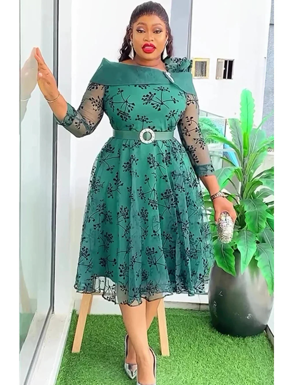 Plus size African Dashiki Ankara party dress for women by SHOWLU FASHION STORE, featuring vibrant patterns and traditional style.