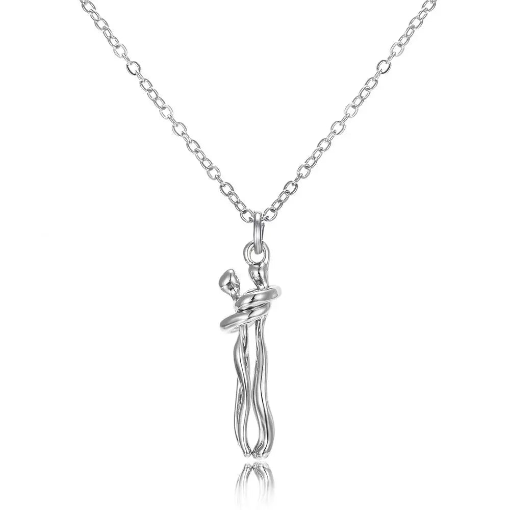 Fashion hugging necklace jewelry choker with pendant, worn by men or women, ideal for couples and lovers, Showlu brand.