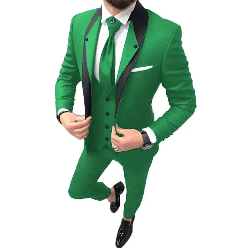 SHOWLU men's 3-piece slim fit suit made of wool blend, suitable for business, wedding, or formal occasions.