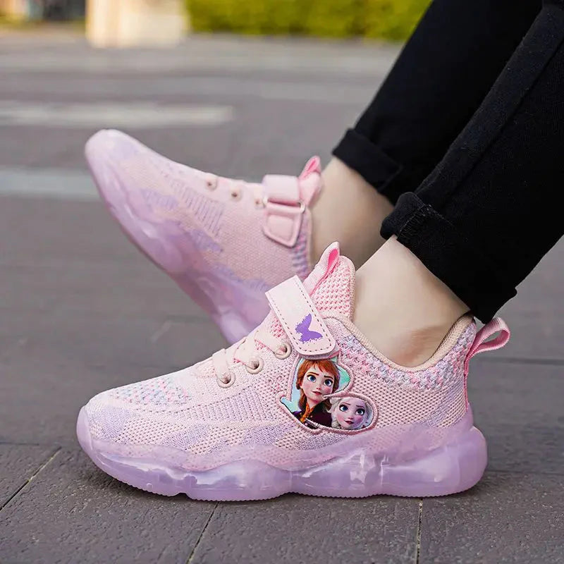 Pink breathable mesh running shoes for girls featuring Disney Frozen Elsa design, perfect for active wear and casual outings.