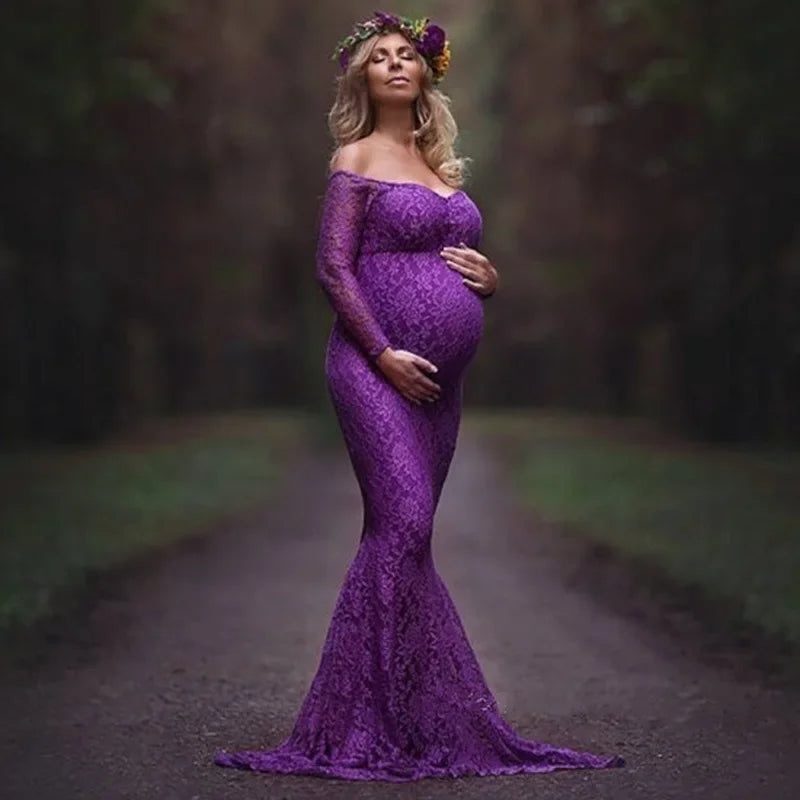 Lace maternity photography gown by Showlu Fashion, sexy mermaid maxi dress in elegant style, perfect for maternity shoots.