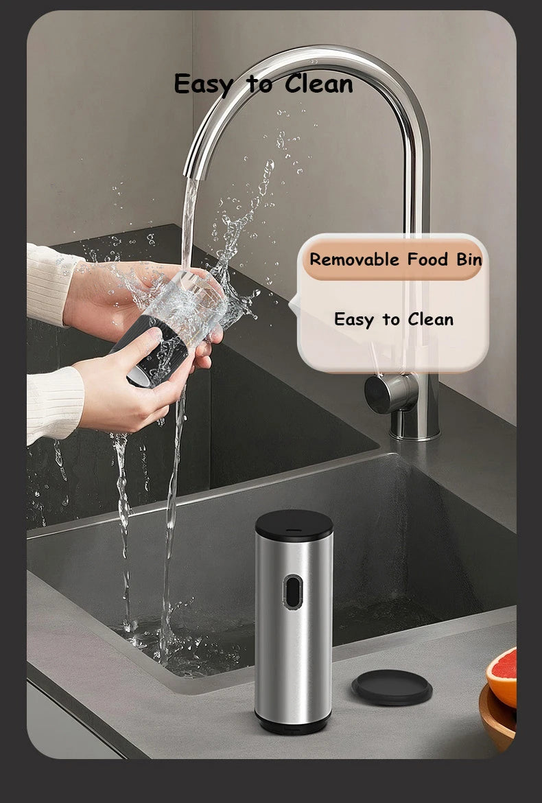 Showlu Smart Electric Salt and Pepper Grinder set with sleek black finish and adjustable grinding mechanism.