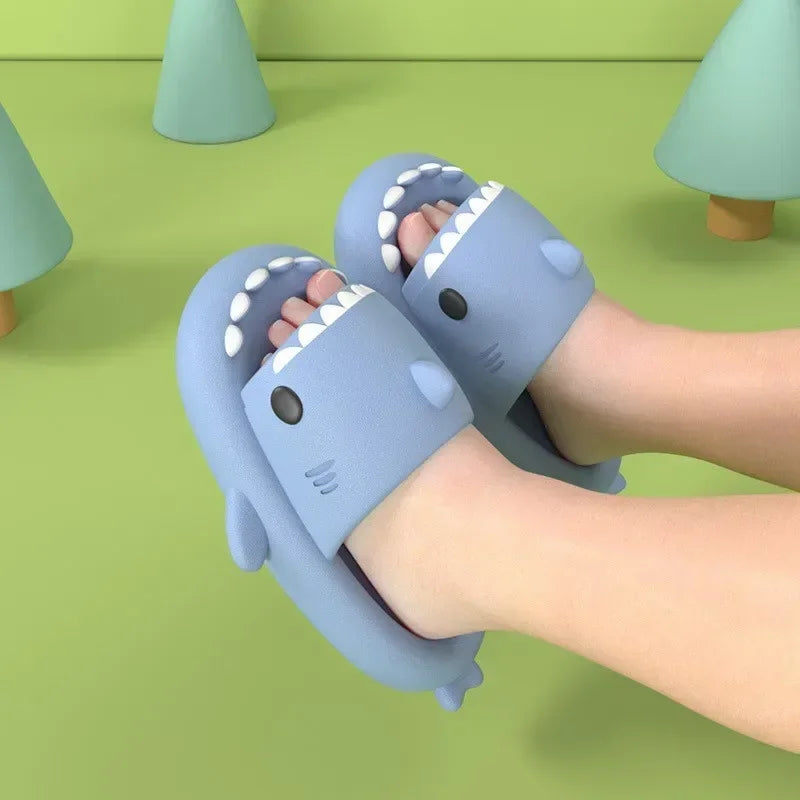 SHOWLU Shark slippers, anti-skid summer slides for kids and adults, featuring shark design and comfortable slip-on style