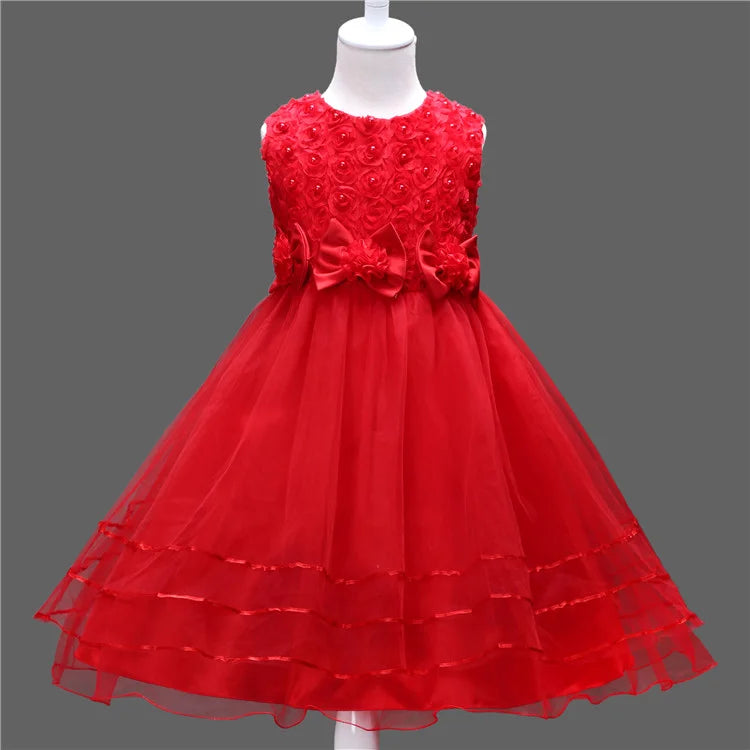 Girls princess style dress with mesh skirt, puffy design, sleeveless vest, suitable for wedding and party ceremonies.