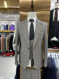 SHOWLU grey plaid 3-piece men's suit with slim fit, formal wedding tuxedo, featuring tailored blazer, vest, and matching trousers.