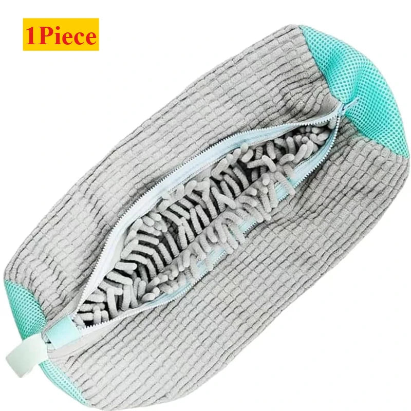 Showlu Smart General portable shoe cleaner brush with bristles for easy shoe cleaning and maintenance.
