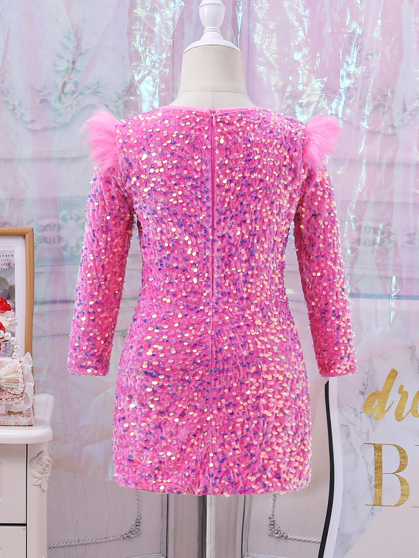Pink sequined girls' round-neck ceremonial dress with long sleeves, perfect for special occasions and spring autumn fashion.