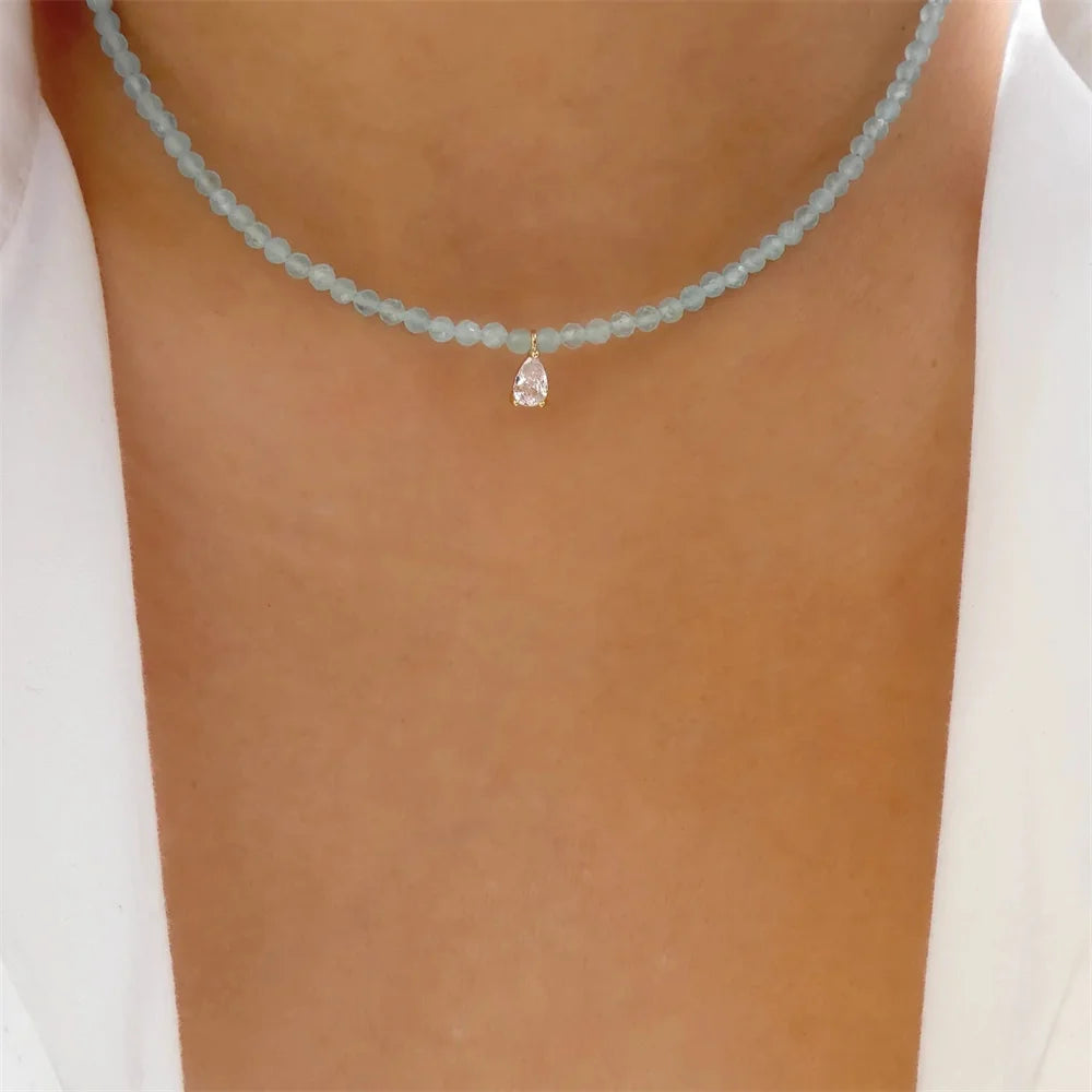 Elegant vintage pearl pendant necklace for women with multi-layer gold chain, trendy jewelry choker for girls and women.