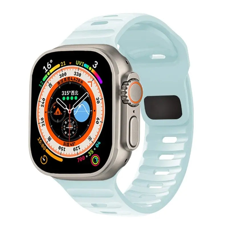 I LOVE LUO silicone sport band for Apple Watch Ultra and Series 7-8, 45mm and 49mm, flexible and durable for active wear.