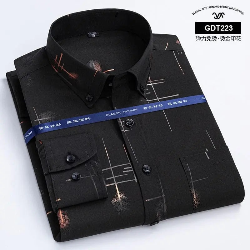 Showlu men's slim fit long sleeve plaid shirt with non-iron fabric, suitable for smart casual and business wear in spring and autumn.